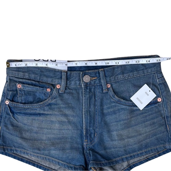 BDG essential midrise Jean short NWT - Picture 5 of 9